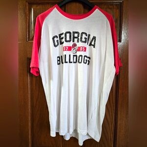 University of Georgia - Women's Georgia Bulldogs Logo White T-Shirt Size XL
